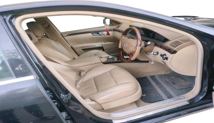 2012 Mercedes Benz S Class 500L, Petrol, Automatic, 79,917 km, interior