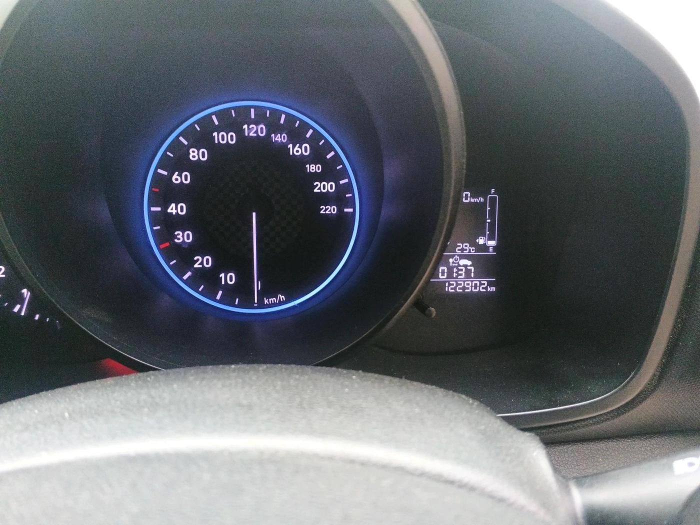 2020 Hyundai VENUE SX 1.5 CRDI, Diesel, Manual, 1,22,902 km, interior