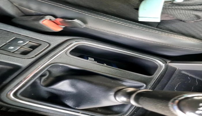 2024 Mahindra Thar LX D HT 2WD MT, Diesel, Manual, 32,544 km, interior