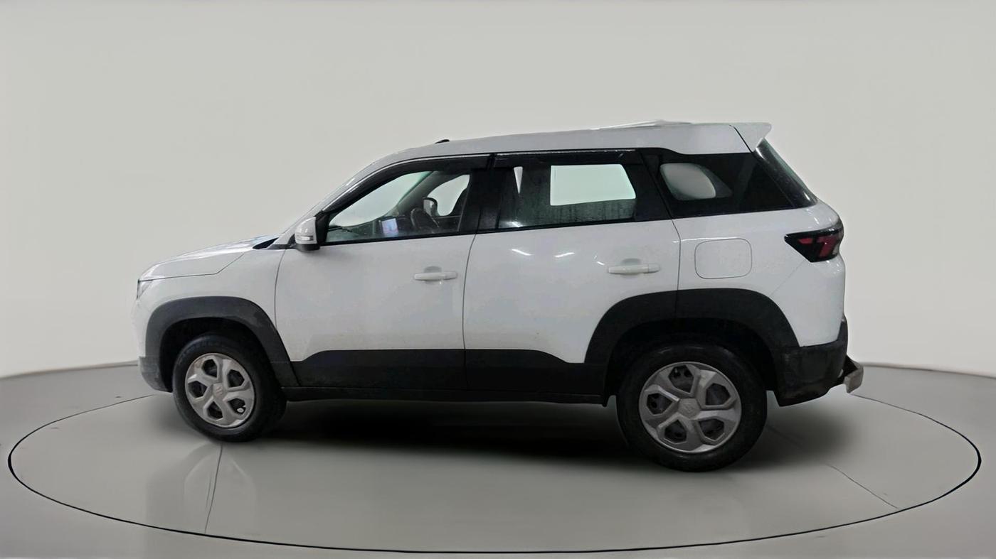2025 Maruti BREZZA LXI S- CNG, CNG, Manual, 29,029 km, exterior