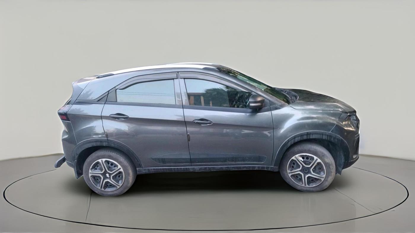 2024 Tata NEXON Smart (O) 1.2 iCNG, CNG, Manual, 39,069 km, exterior