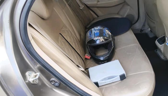 2017 Maruti Dzire VDI, Diesel, Manual, 2,34,070 km, interior