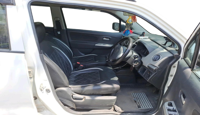 2011 Maruti Wagon R 1.0 VXI, Petrol, Manual, 54,341 km, interior