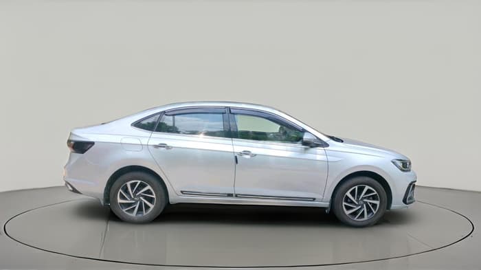 2025 Volkswagen VIRTUS TOPLINE TSI 1.0 MT, Petrol, Manual, 3,641 km, exterior