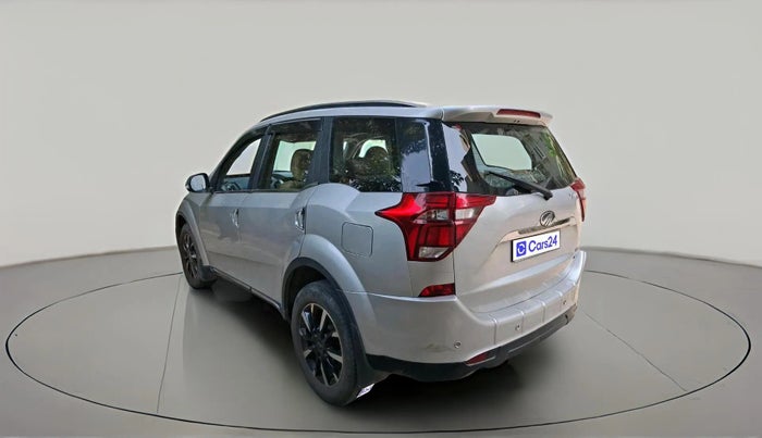 2020 Mahindra XUV500 W11 AT, Diesel, Automatic, 76,537 km, exterior