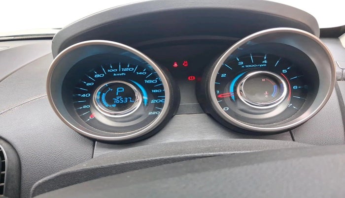 2020 Mahindra XUV500 W11 AT, Diesel, Automatic, 76,537 km, interior