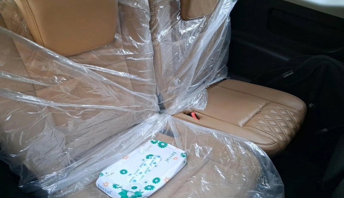 2020 Mahindra XUV500 W11 AT, Diesel, Automatic, 76,537 km, interior