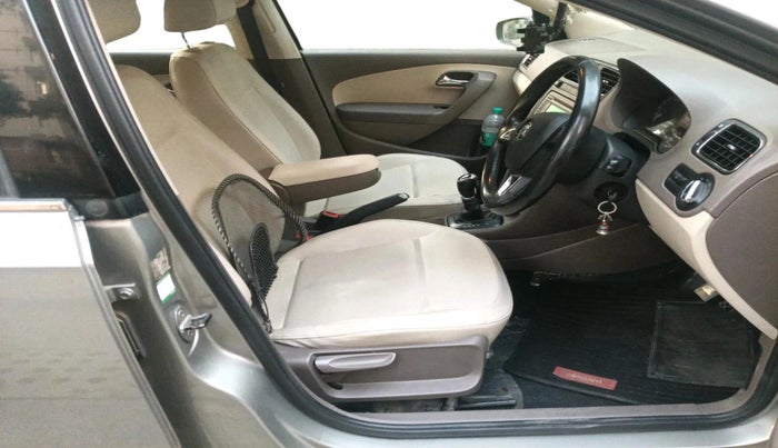 2016 Skoda Rapid 1.5 TDI CR ELEGANCE AT, Diesel, Automatic, 1,01,992 km, interior