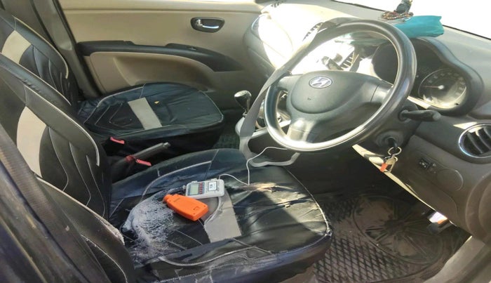 2012 Hyundai i10 MAGNA 1.2, CNG, Manual, 1,20,031 km, interior