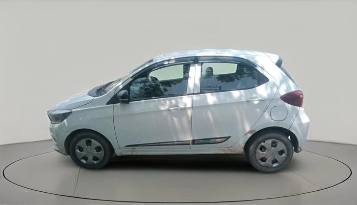 2022 Tata Tiago XT CNG, CNG, Manual, 1,75,109 km, exterior