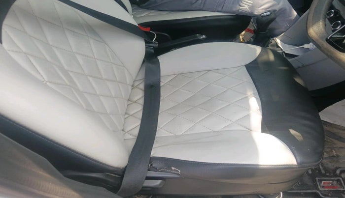 2022 Tata Tiago XT CNG, CNG, Manual, 1,75,109 km, interior
