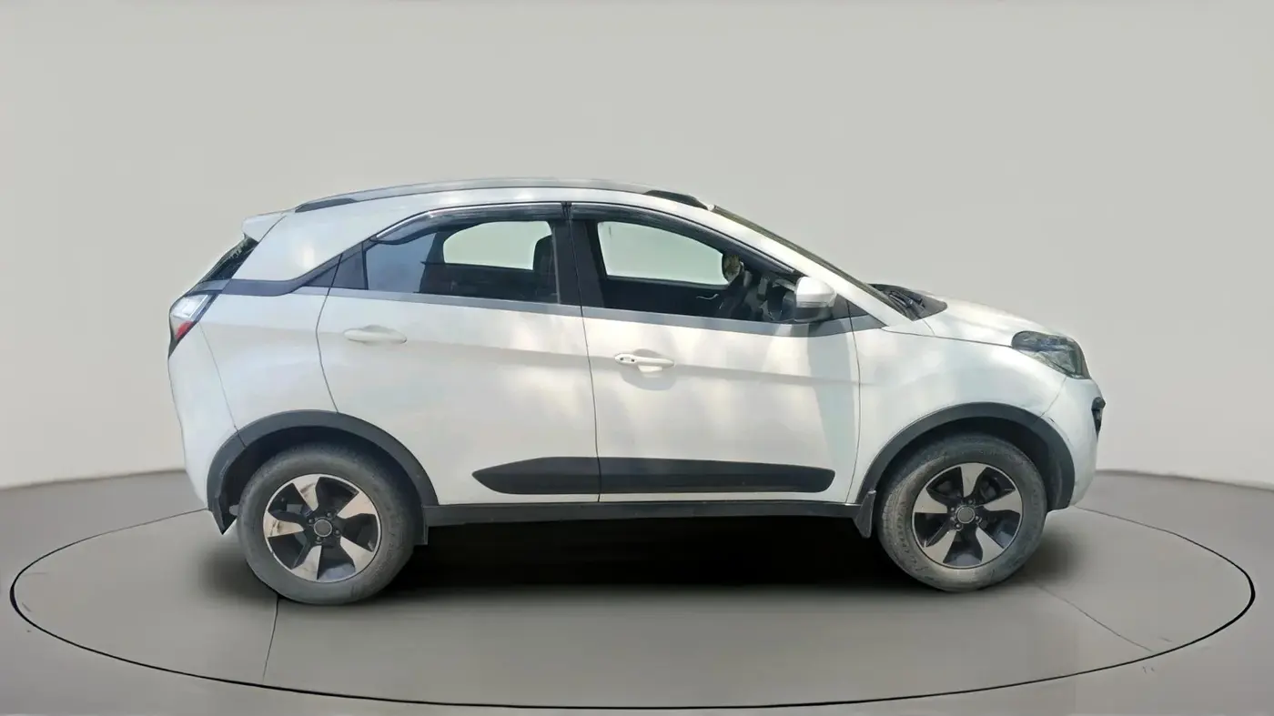 2019 Tata NEXON XZA PLUS PETROL, Petrol, Automatic, 1,95,505 km, exterior