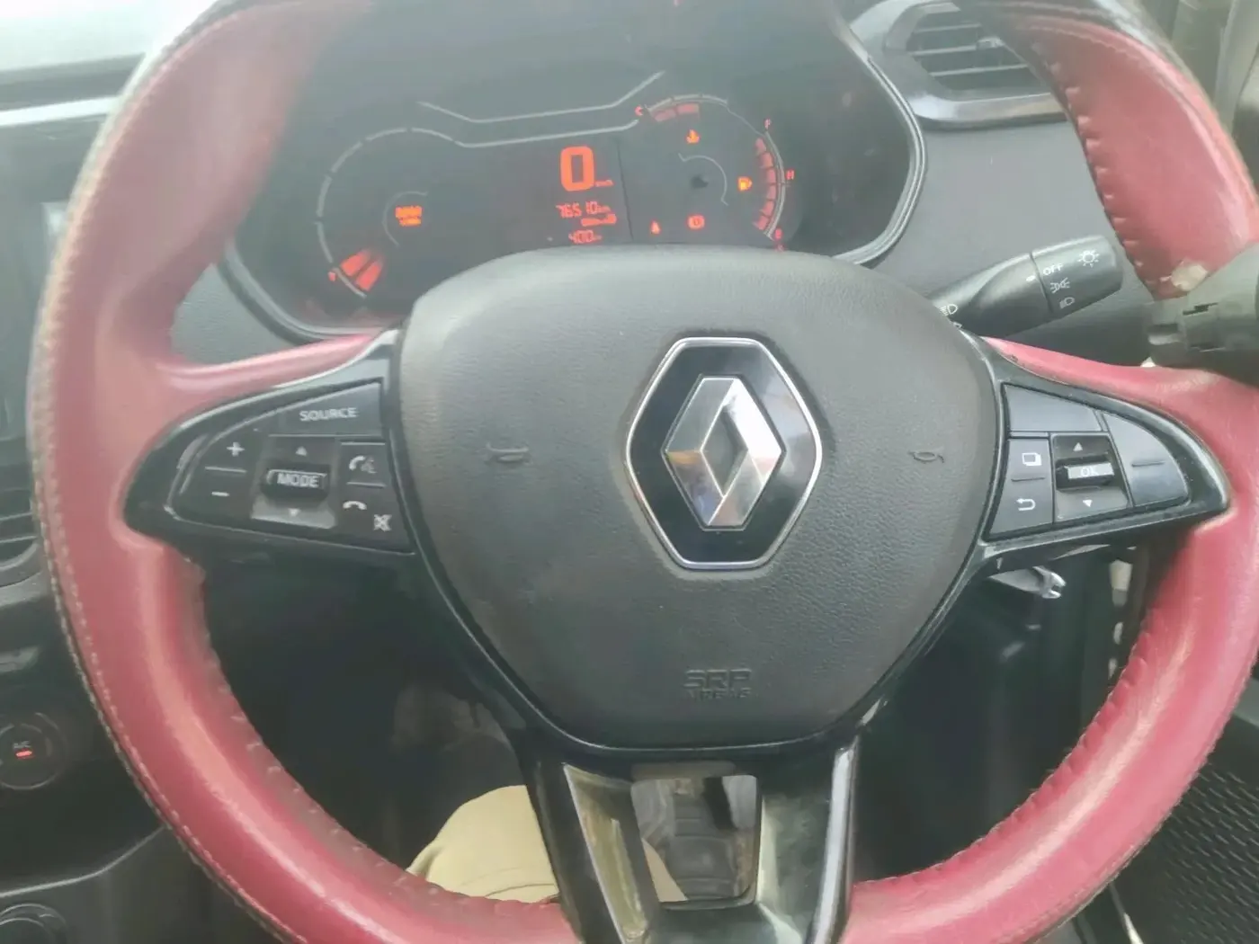 2022 Renault Kiger RXE MT, Petrol, Manual, 76,510 km, interior