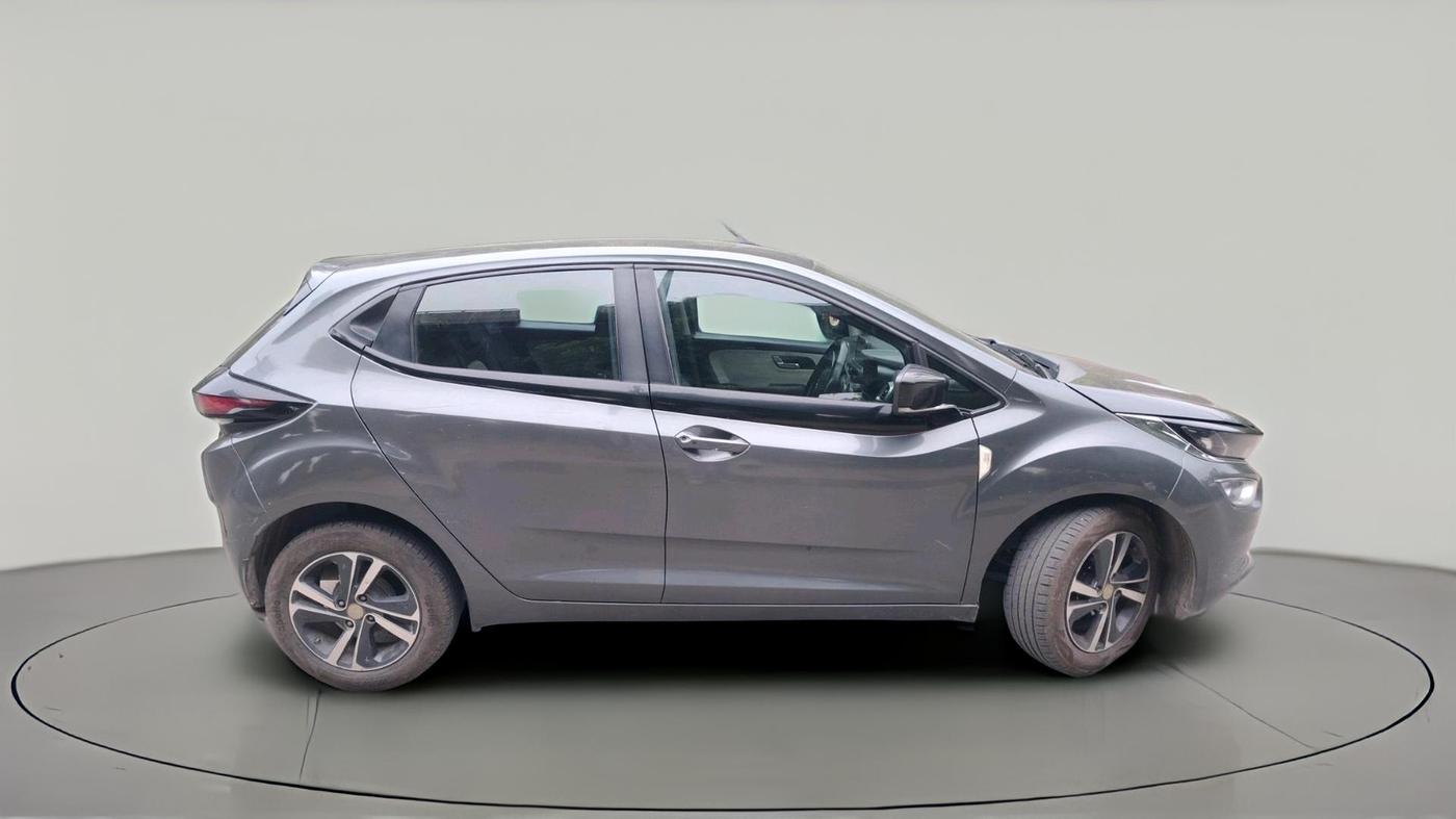 2021 Tata ALTROZ XZ PETROL, Petrol, Manual, 1,23,804 km, exterior