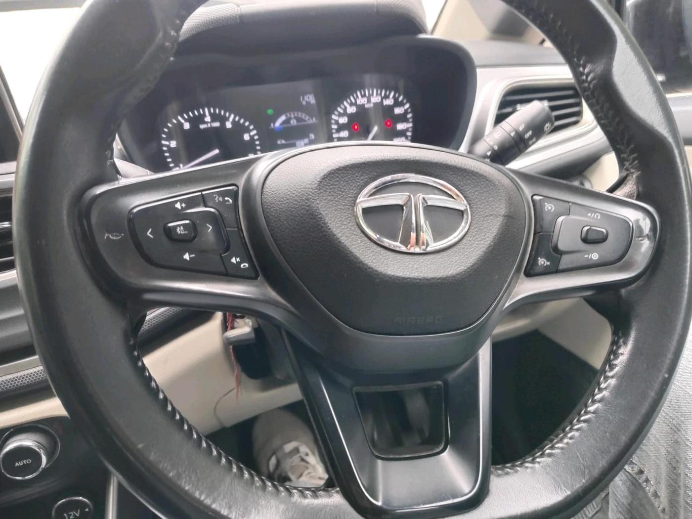 2021 Tata ALTROZ XZ PETROL, Petrol, Manual, 1,23,804 km, interior