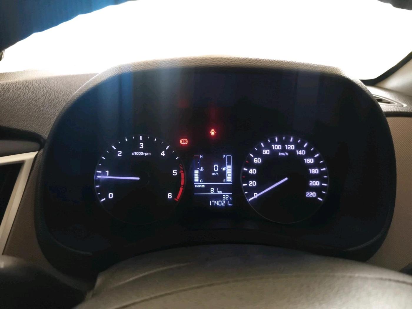 2016 Hyundai Creta S PLUS 1.4 DIESEL, Diesel, Manual, 1,74,021 km, interior