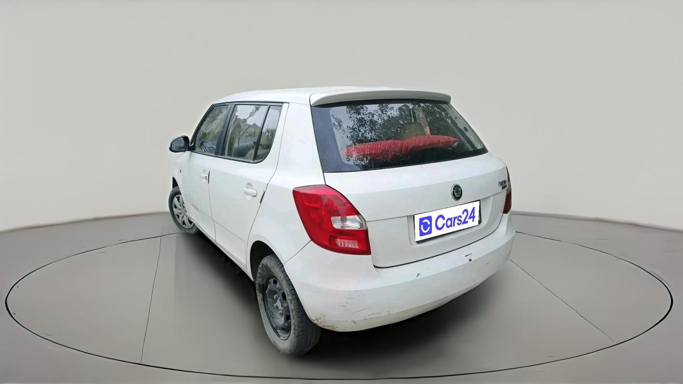 2011 Skoda Fabia ACTIVE 1.2 MPI, Petrol, Manual, 1,25,262 km, exterior