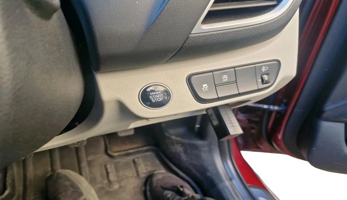 2023 KIA SELTOS HTX PETROL 1.5, Petrol, Manual, 25,474 km, interior