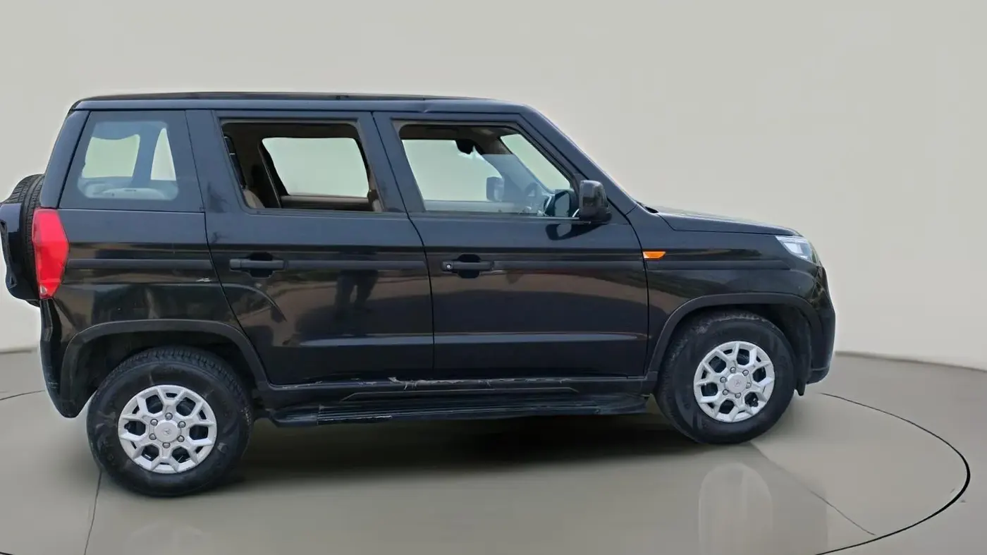 2024 Mahindra BOLERO NEO N 8, Diesel, Manual, 63,948 km, exterior