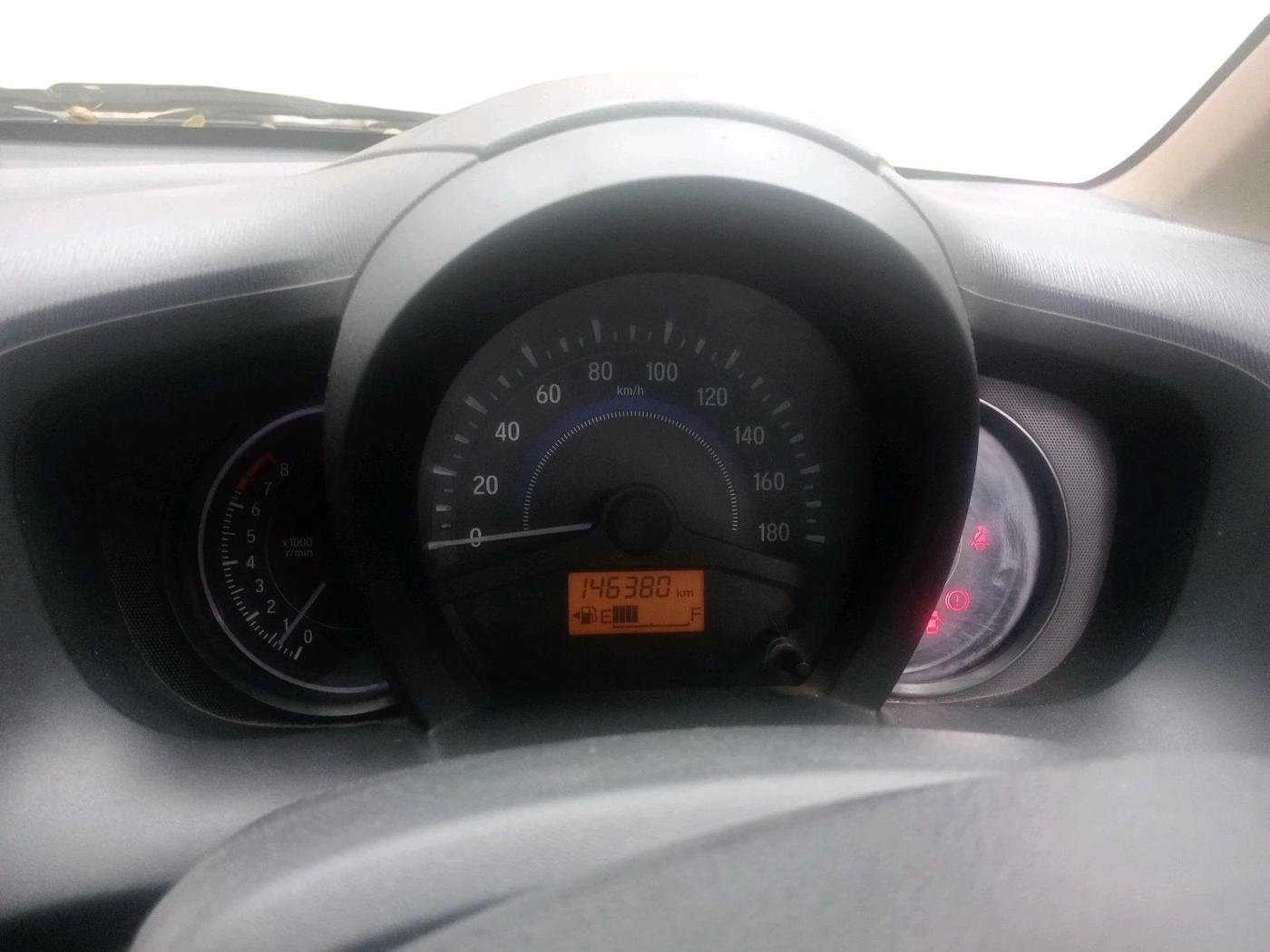 2014 Honda Brio VX AT, CNG, Automatic, 1,46,380 km, interior