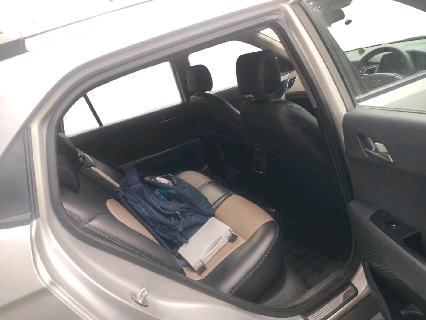2016 Hyundai Creta SX PLUS AT 1.6 PETROL, Petrol, Automatic, 1,60,404 km, interior