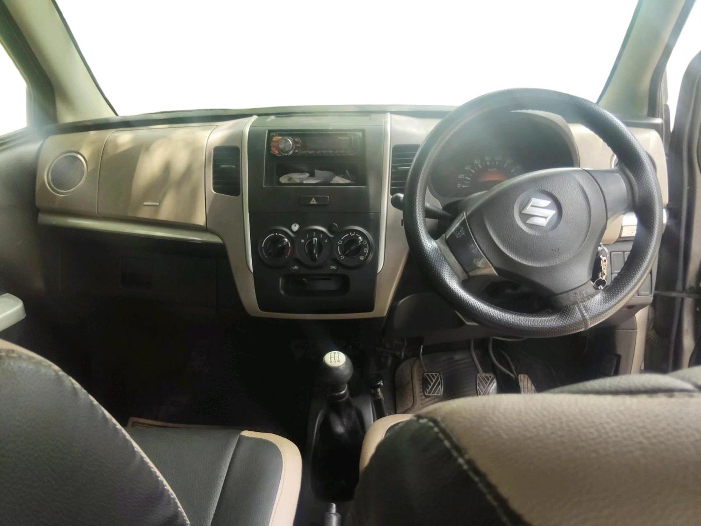 2013 Maruti Wagon R 1.0 LXI CNG, CNG, Manual, 1,72,952 km, interior