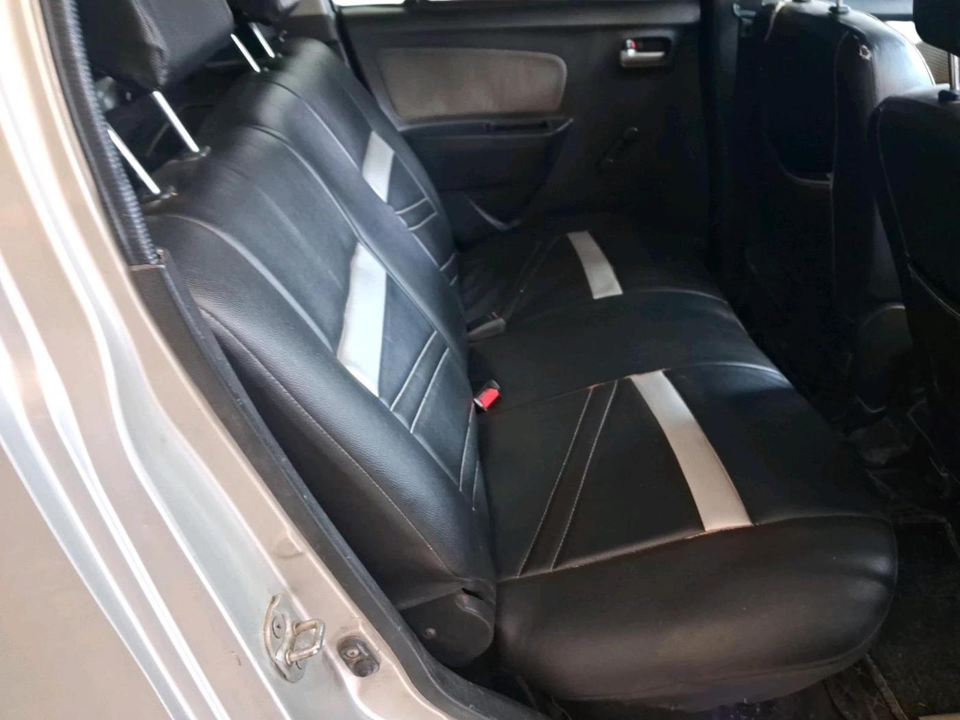 2014 Maruti Wagon R 1.0 LXI, Petrol, Manual, 1,08,550 km, interior