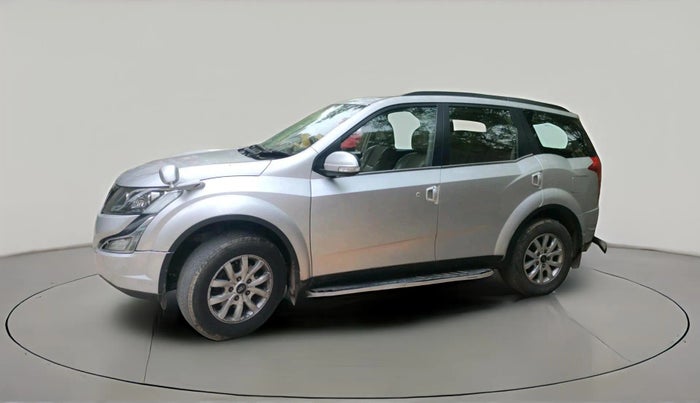 2016 Mahindra XUV500 W10, Diesel, Manual, 1,09,507 km, exterior