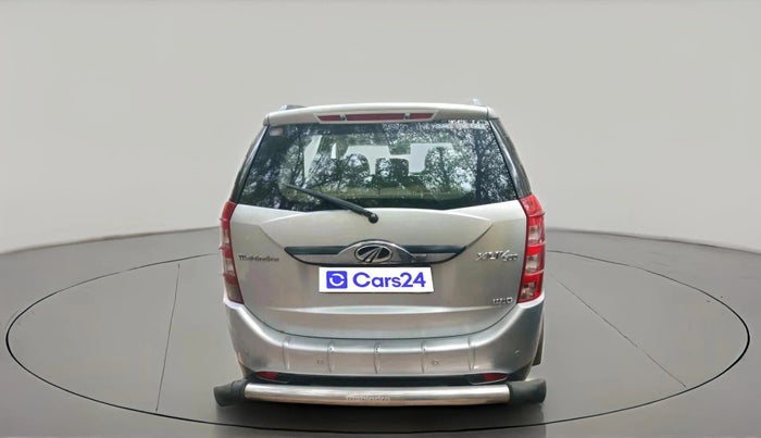 2016 Mahindra XUV500 W10, Diesel, Manual, 1,09,507 km, exterior