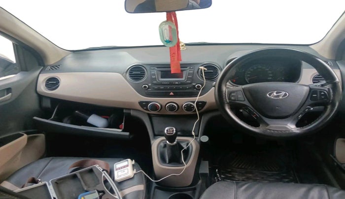 2015 Hyundai Xcent S 1.2, Petrol, Manual, 71,304 km, interior