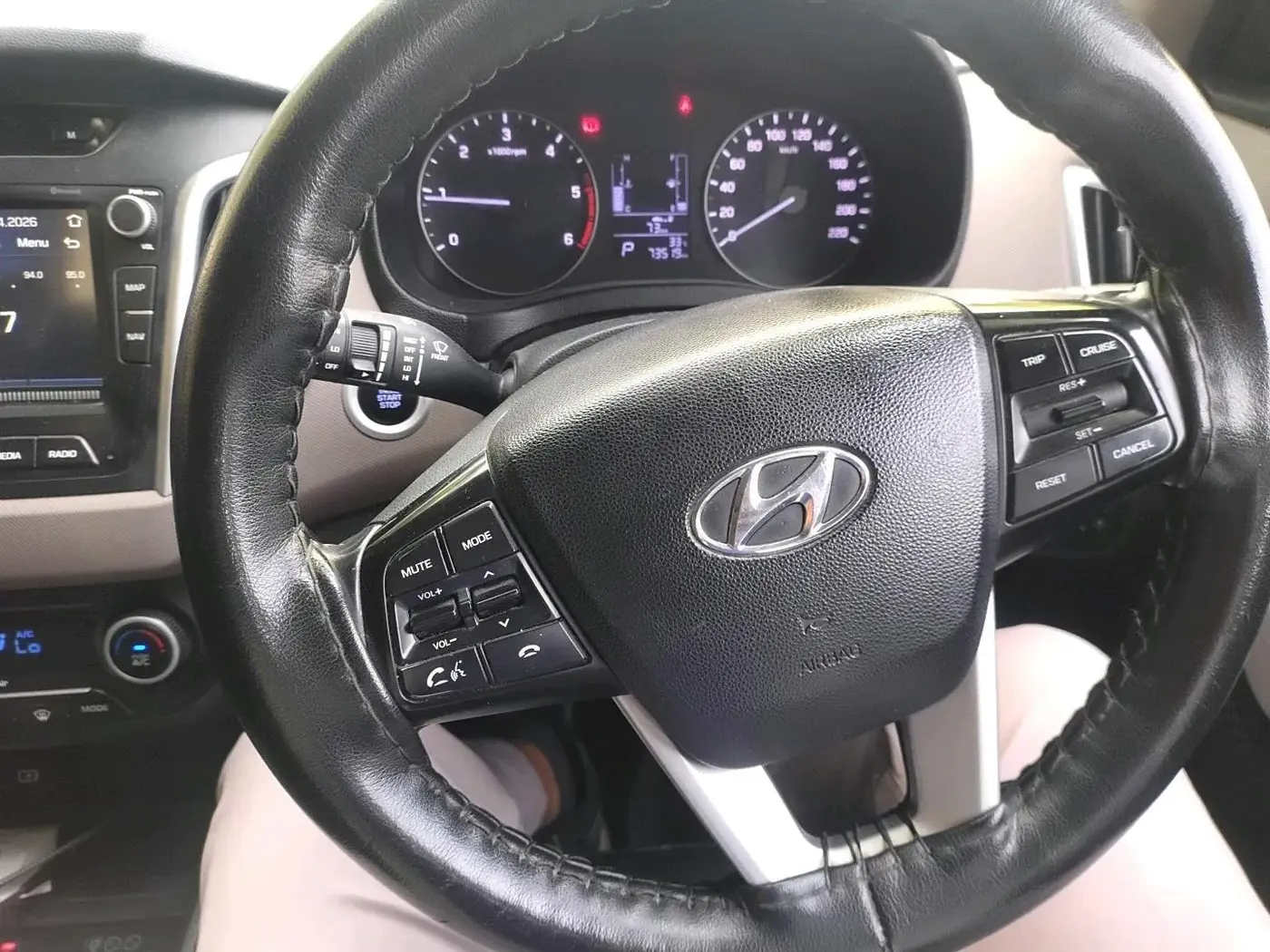 2018 Hyundai Creta SX AT 1.6 DIESEL, Diesel, Automatic, 73,519 km, interior