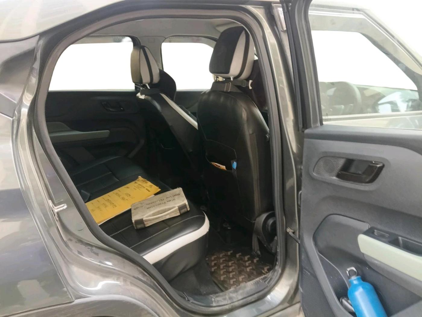 2024 Tata PUNCH ADVENTURE RHYTHM PACK AMT, Petrol, Automatic, 13,467 km, interior