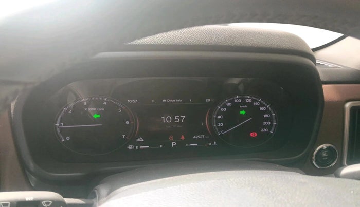 2023 Mahindra SCORPIO-N Z8 L DIESEL AT 4WD 7 STR, Diesel, Automatic, 42,927 km, interior