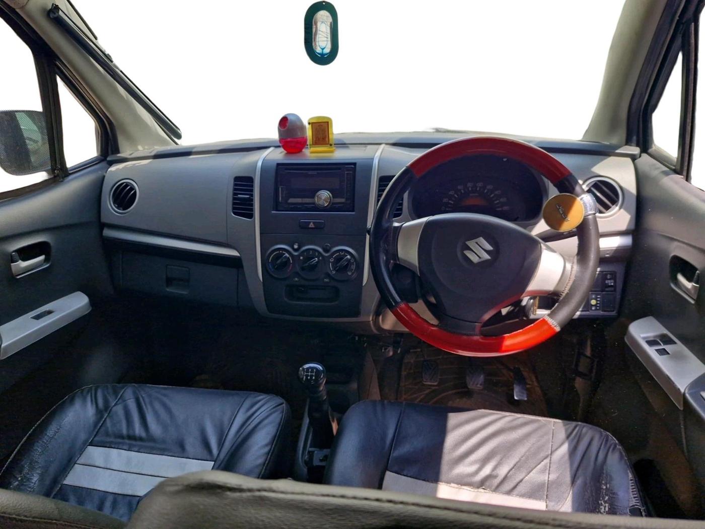 2011 Maruti Wagon R 1.0 LXI CNG, CNG, Manual, 88,293 km, interior