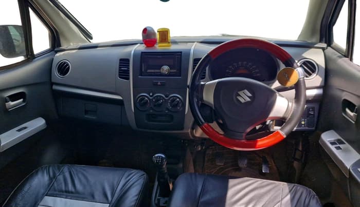 2011 Maruti Wagon R 1.0 LXI CNG, CNG, Manual, 88,293 km, interior
