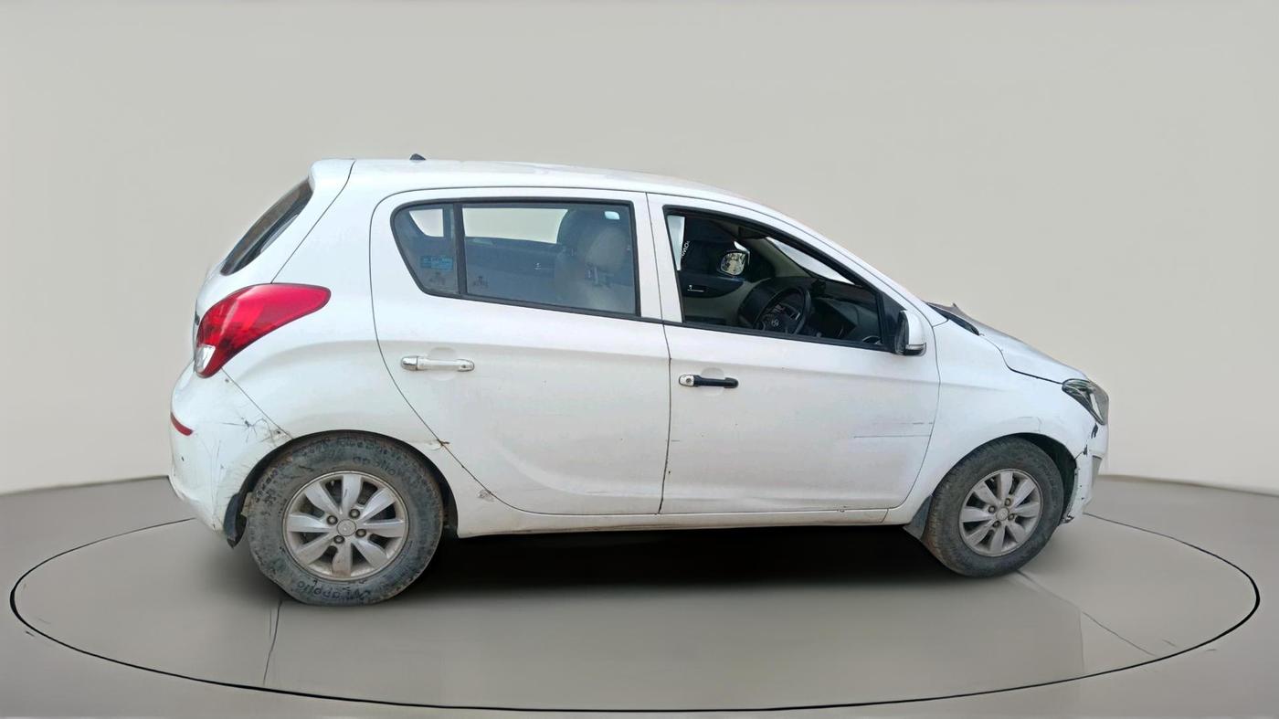 2013 Hyundai i20 SPORTZ 1.2, Petrol, Manual, 83,182 km, exterior
