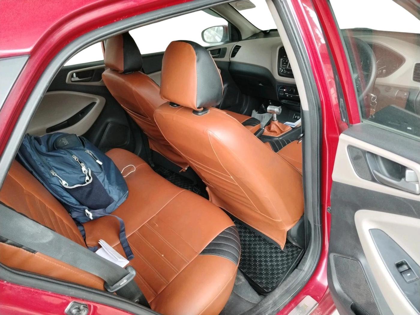 2015 Hyundai Elite i20 MAGNA 1.2, CNG, Manual, 1,19,087 km, interior