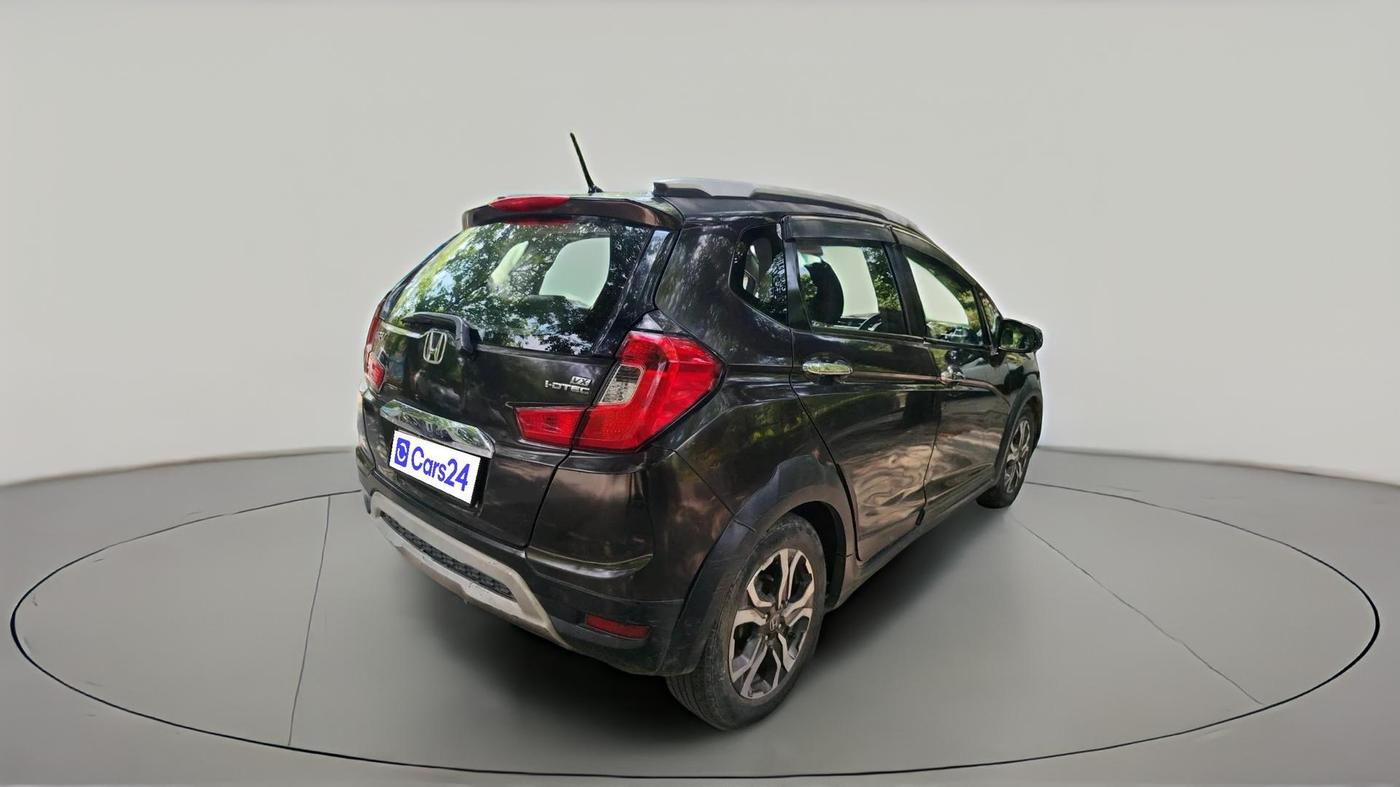 2017 Honda WR-V 1.5L I-DTEC VX MT, Diesel, Manual, 1,16,700 km, exterior