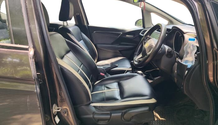2017 Honda WR-V 1.5L I-DTEC VX MT, Diesel, Manual, 1,16,606 km, interior