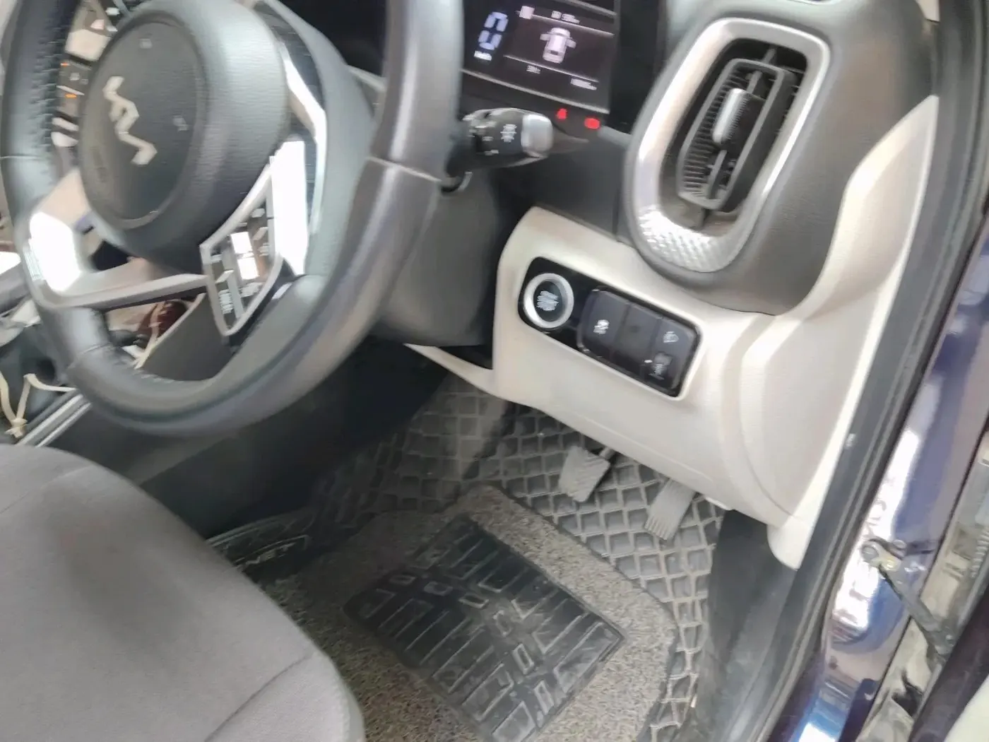 2022 KIA SONET HTX 1.0 IMT, Petrol, Manual, 18,385 km, interior