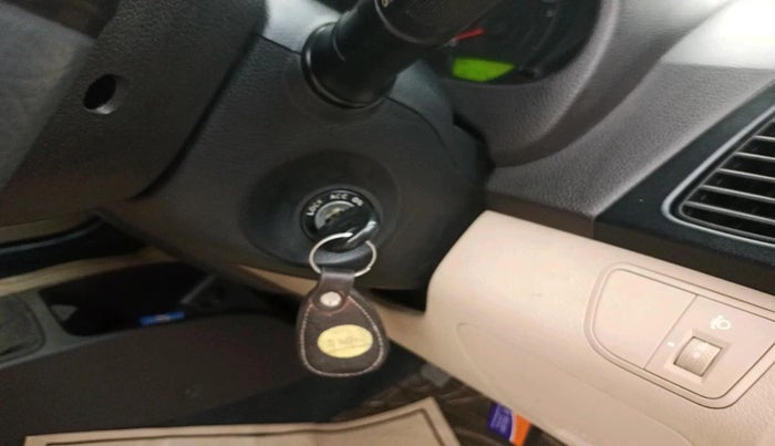 2013 Hyundai Eon ERA +, Petrol, Manual, 63,140 km, interior