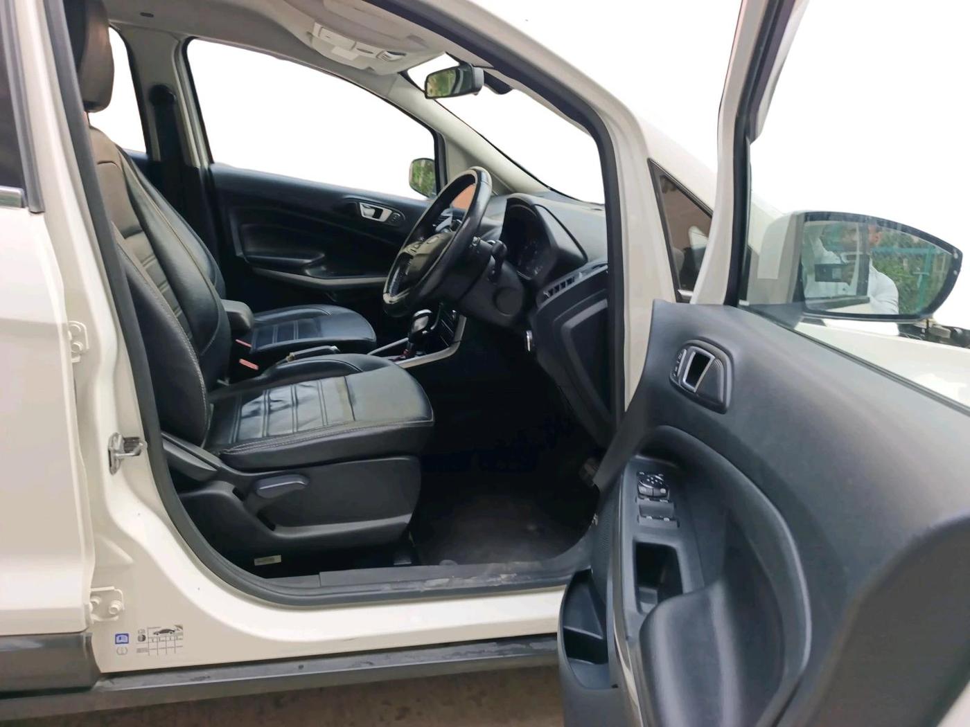 2018 Ford Ecosport TITANIUM + 1.5L PETROL AT, Petrol, Automatic, 87,919 km, interior