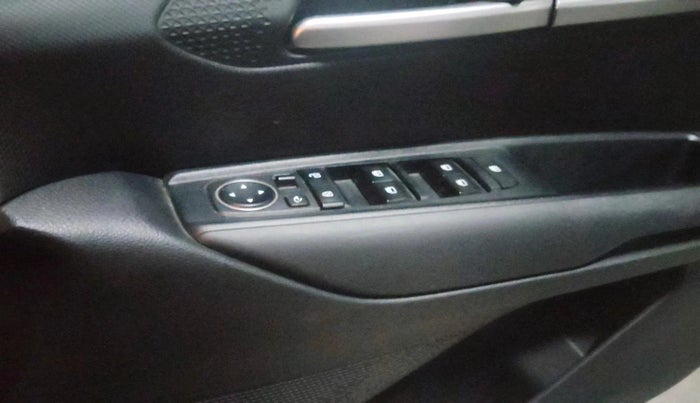 2023 KIA SONET HTK PLUS 1.0 IMT, Petrol, Manual, 37,774 km, interior