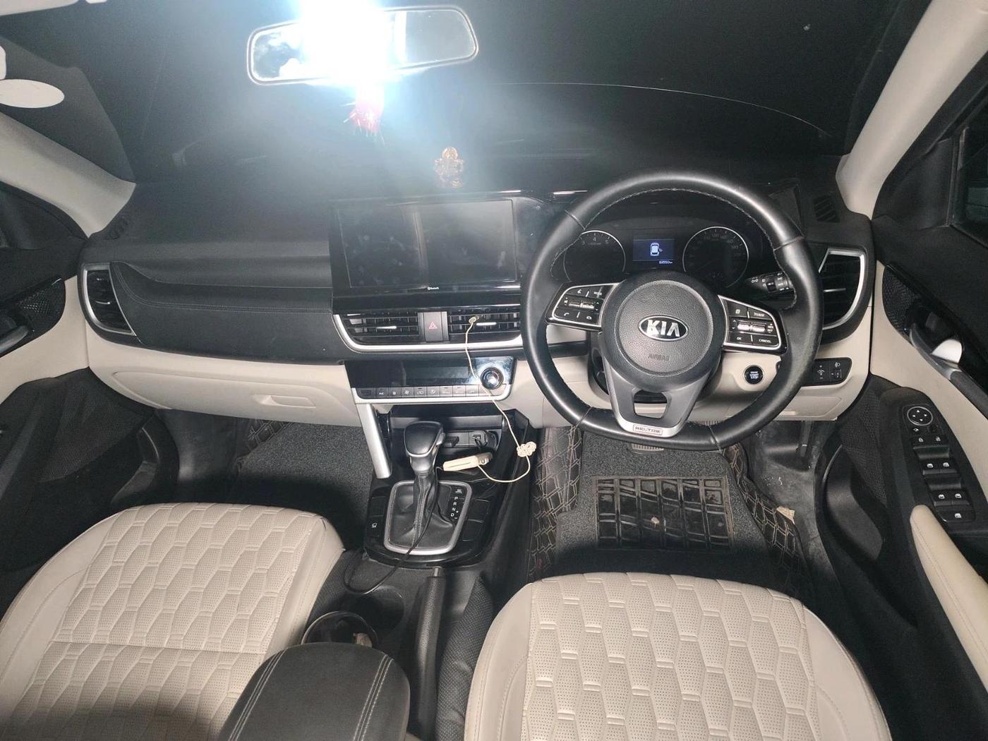 2020 KIA SELTOS HTX IVT 1.5 PETROL, Petrol, Automatic, 63,550 km, interior