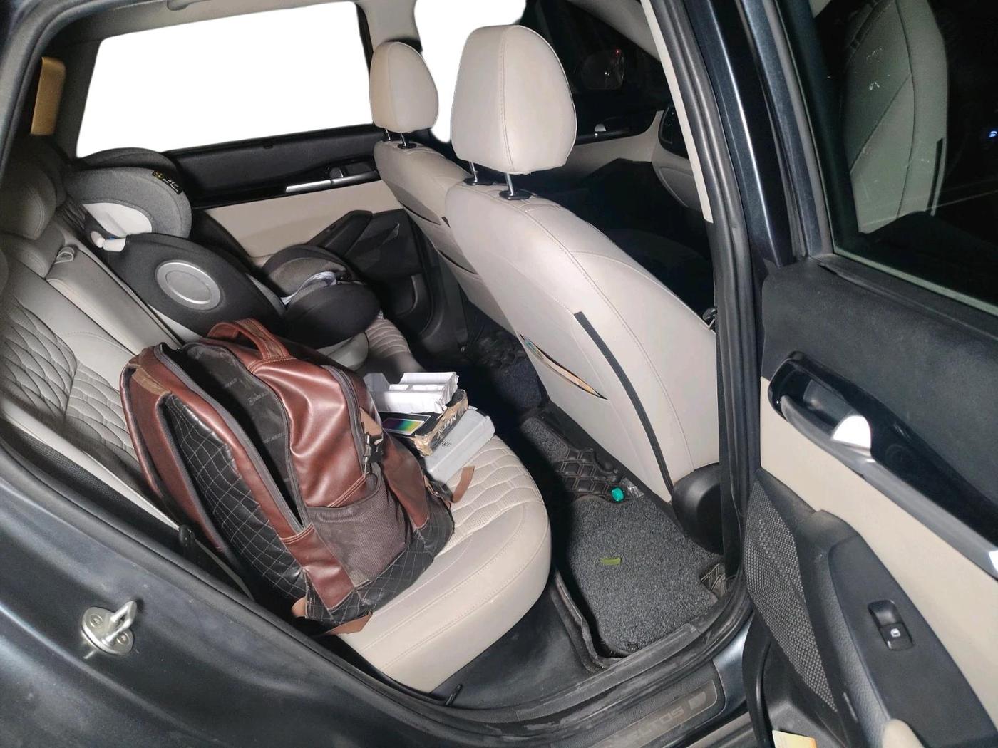 2020 KIA SELTOS HTX IVT 1.5 PETROL, Petrol, Automatic, 63,550 km, interior