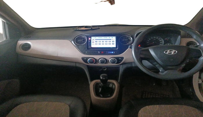 2016 Hyundai Xcent BASE 1.2, CNG, Manual, 97,425 km, interior