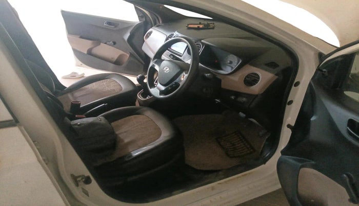 2016 Hyundai Xcent BASE 1.2, CNG, Manual, 97,425 km, interior