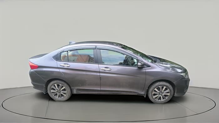 2021 Honda City 1.5L I-VTEC V MT 4TH GEN, CNG, Manual, 78,794 km, exterior