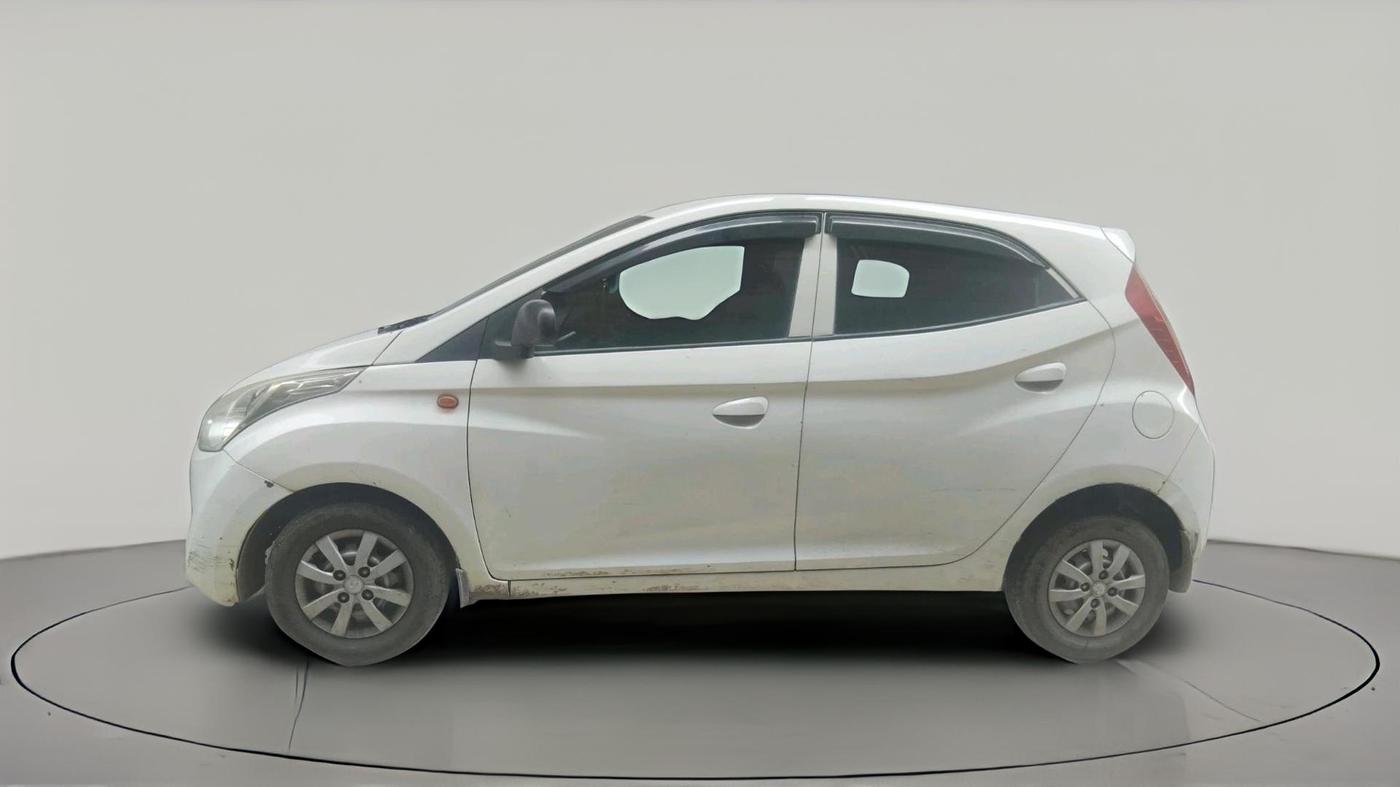 2015 Hyundai Eon ERA +, CNG, Manual, 1,24,665 km, exterior