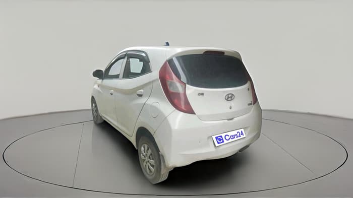 2015 Hyundai Eon ERA +, CNG, Manual, 1,24,665 km, exterior